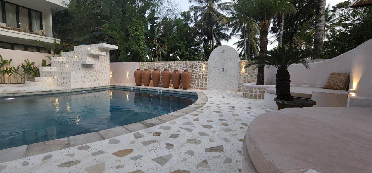 Tiu Oasis Lombok Hotel Kuta  Exterior photo