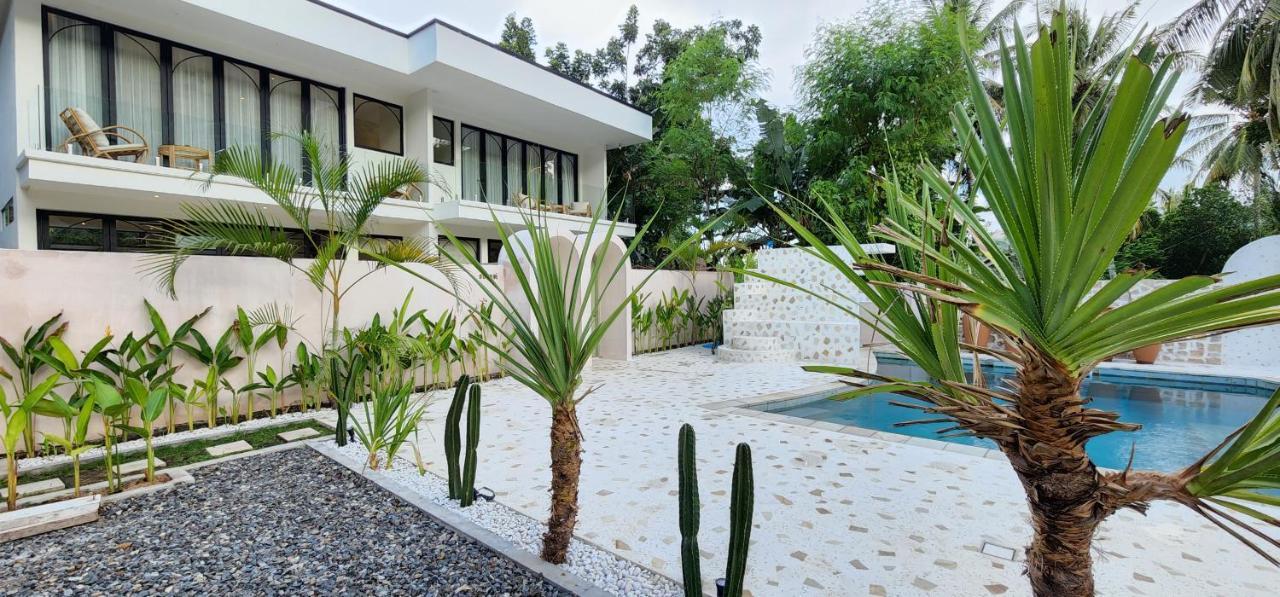Tiu Oasis Lombok Hotel Kuta  Exterior photo